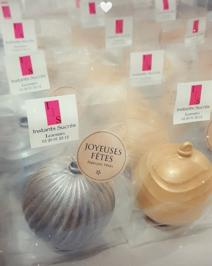 Boule de Noël en chocolat