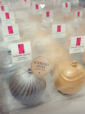 Boule de Noël en chocolat