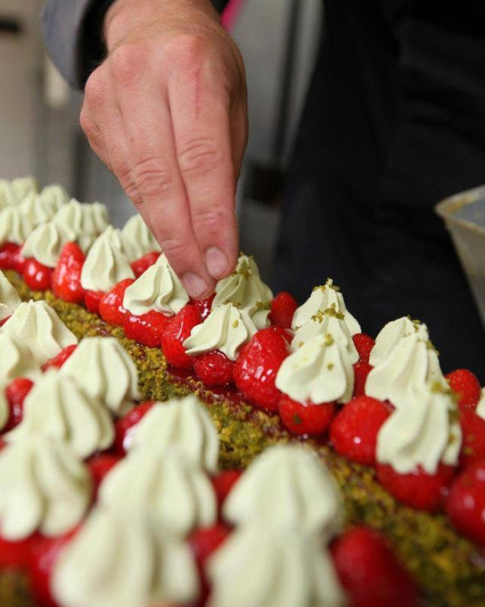 Tarte Trocadéro Fraises Pistache 13 pers