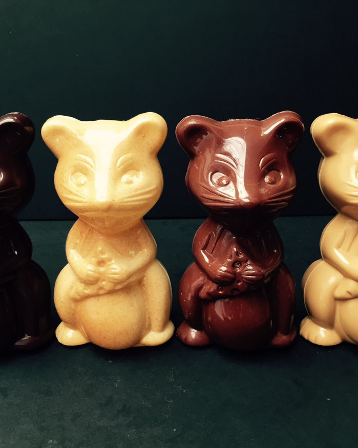 Pack Souris chocolat au lait + 2 œufs striés