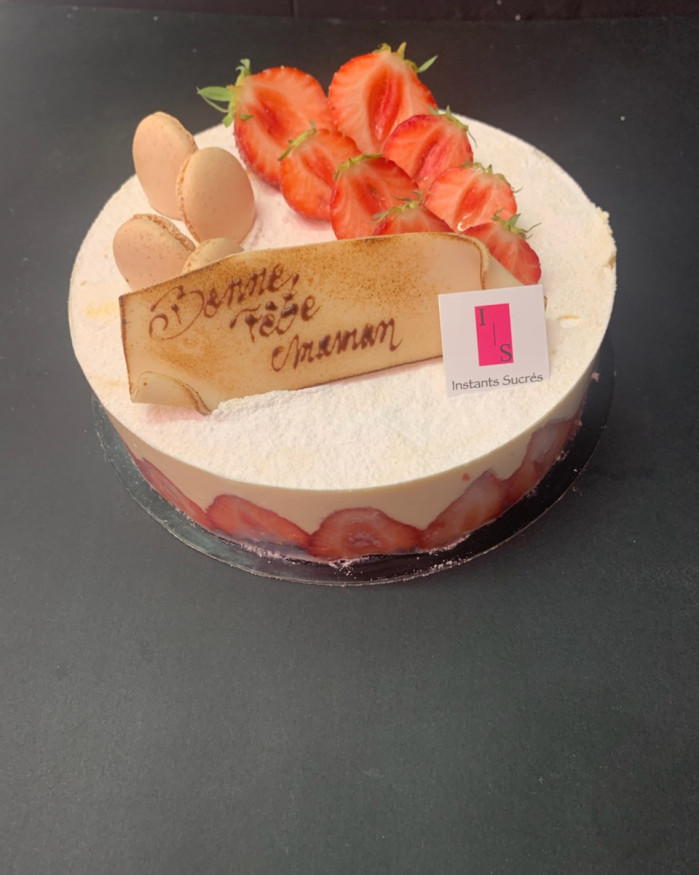 Fraisier 10 pers Bonne fête Maman