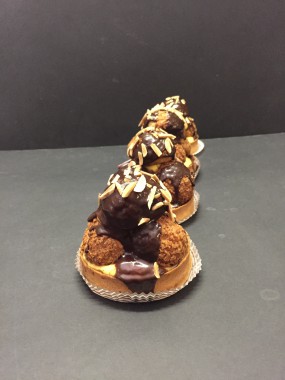 Profiteroles