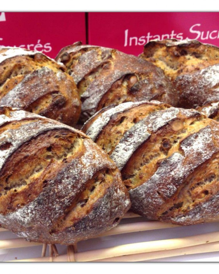 Pain Noisettes & Miel non tranché